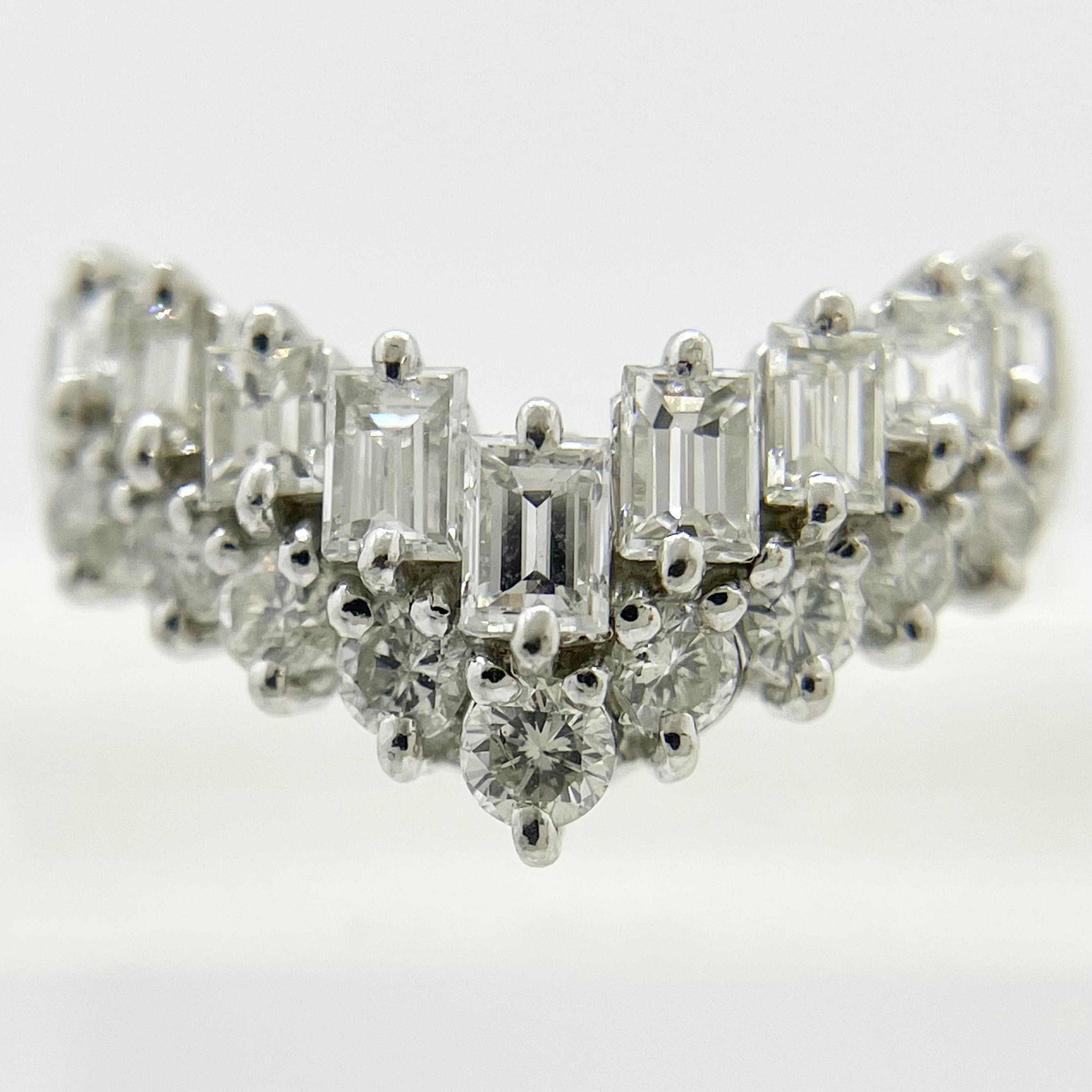 V Ring