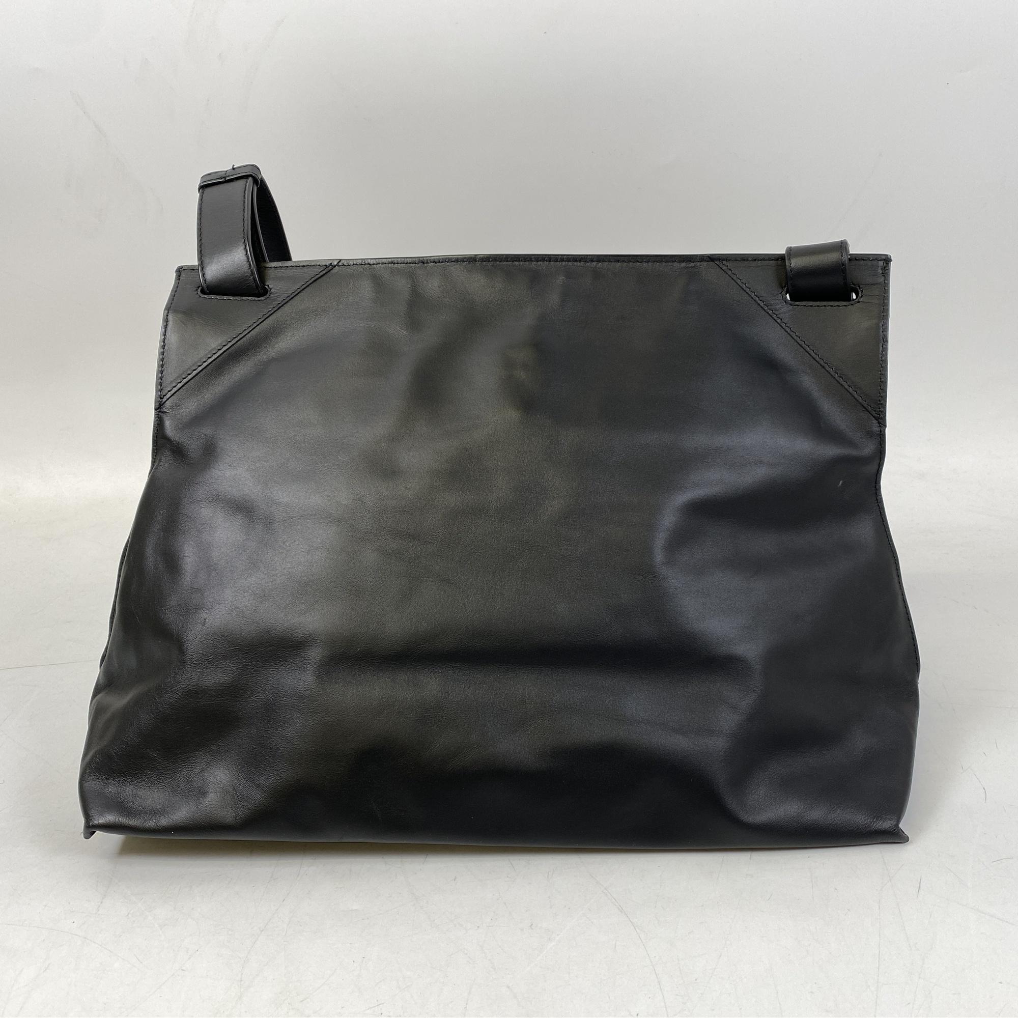 Messenger Bag hover