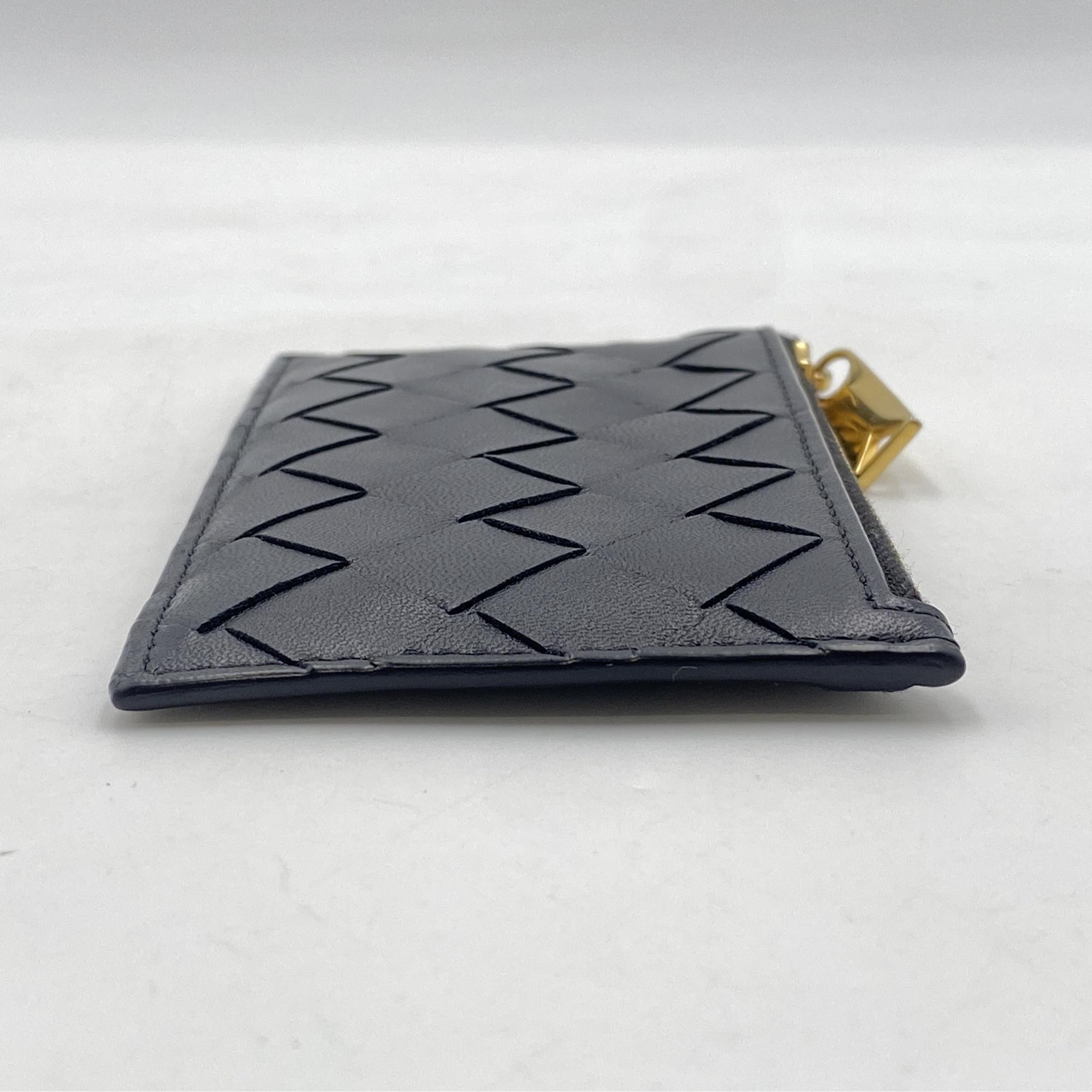 Card Case hover